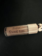 Load image into Gallery viewer, Prolux Sweet Kiss Velvet Liquid Lipstick
