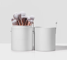Load image into Gallery viewer, Beauty Creations 24pc Makeup Brush Set
