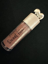 Load image into Gallery viewer, Prolux Sweet Kiss Velvet Liquid Lipstick
